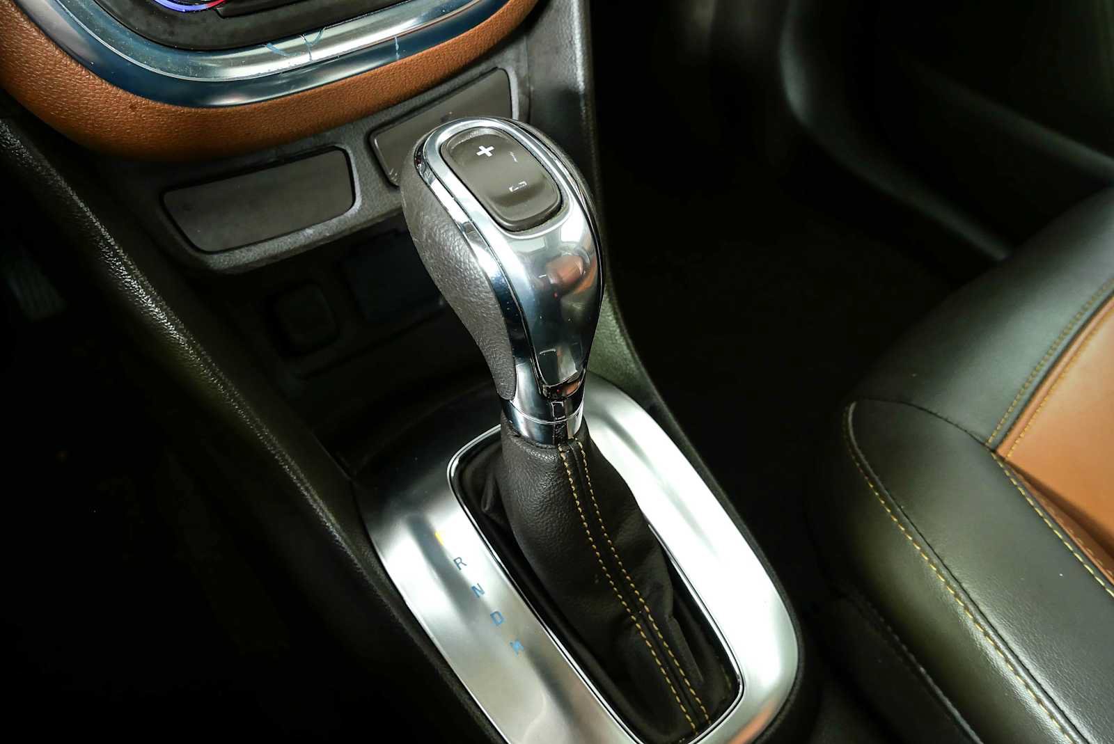Used 2014 Buick Encore Leather FWD image 15