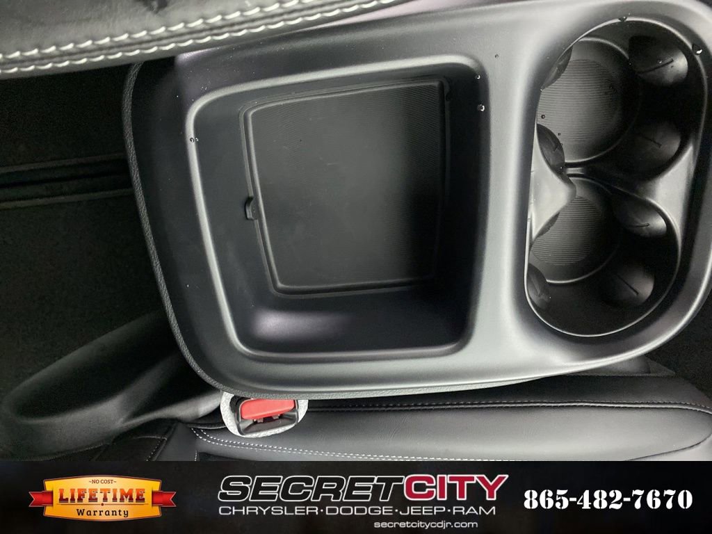 New 2026 Chrysler Pacifica Select image 28