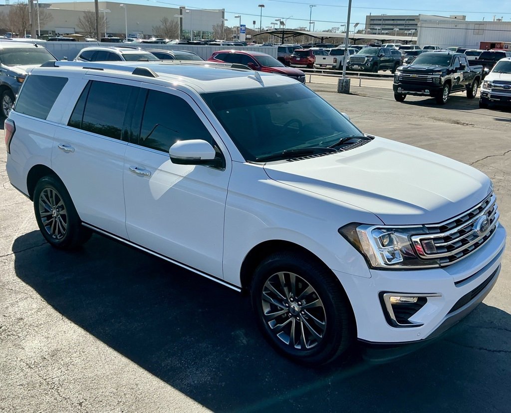 Used 2020 Ford Expedition Limited image 4
