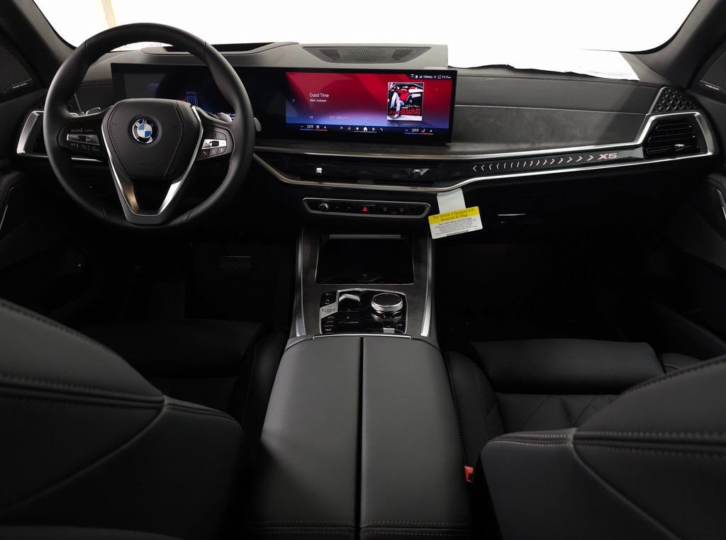 Used 2026 BMW X5 xDrive50e w/ Premium Package AWD/4WD image 8