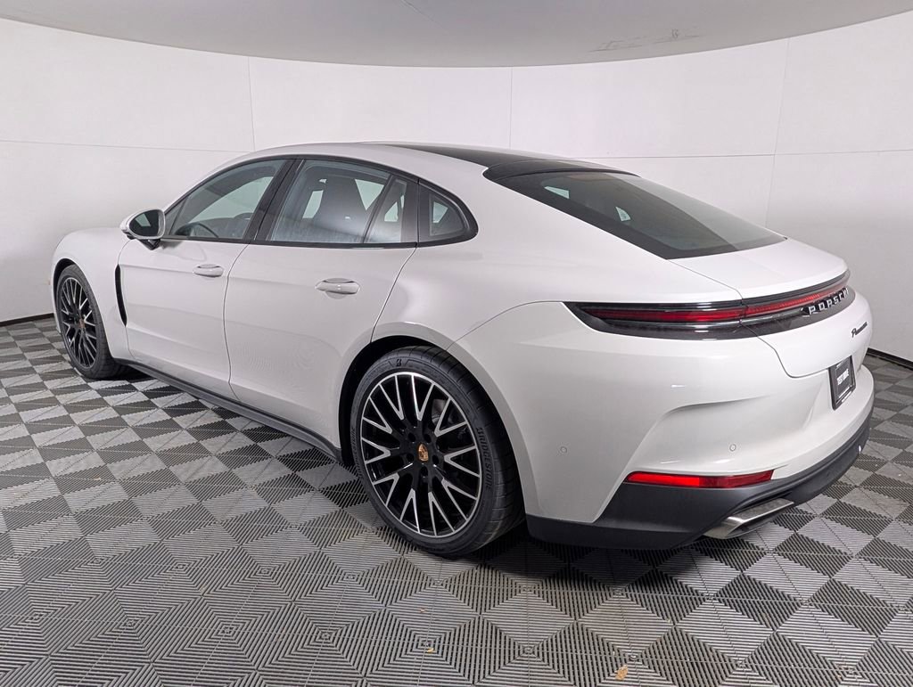 New 2026 Porsche Panamera RWD image 3