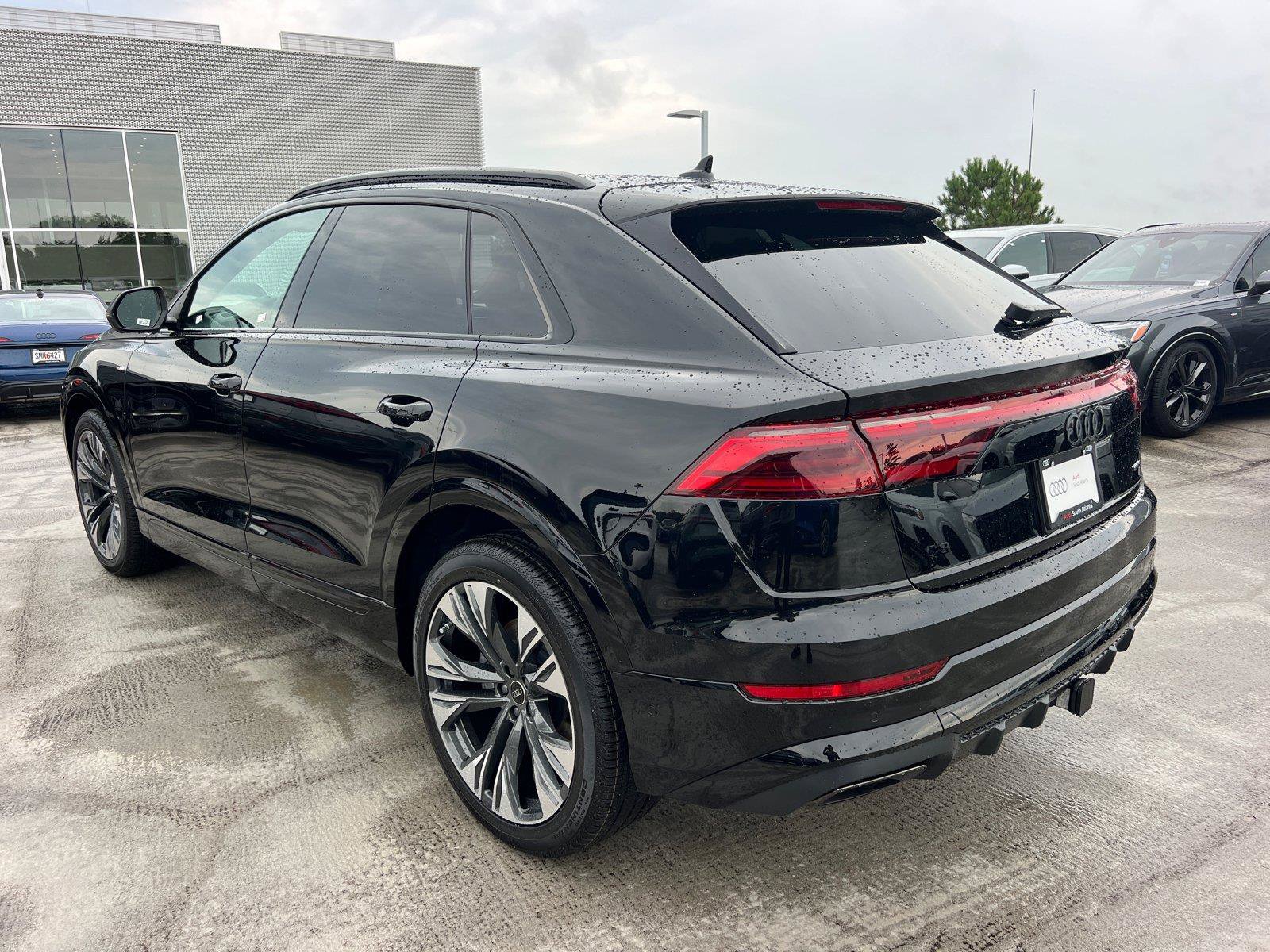New 2027 Audi Q8 Premium Plus AWD/4WD image 7