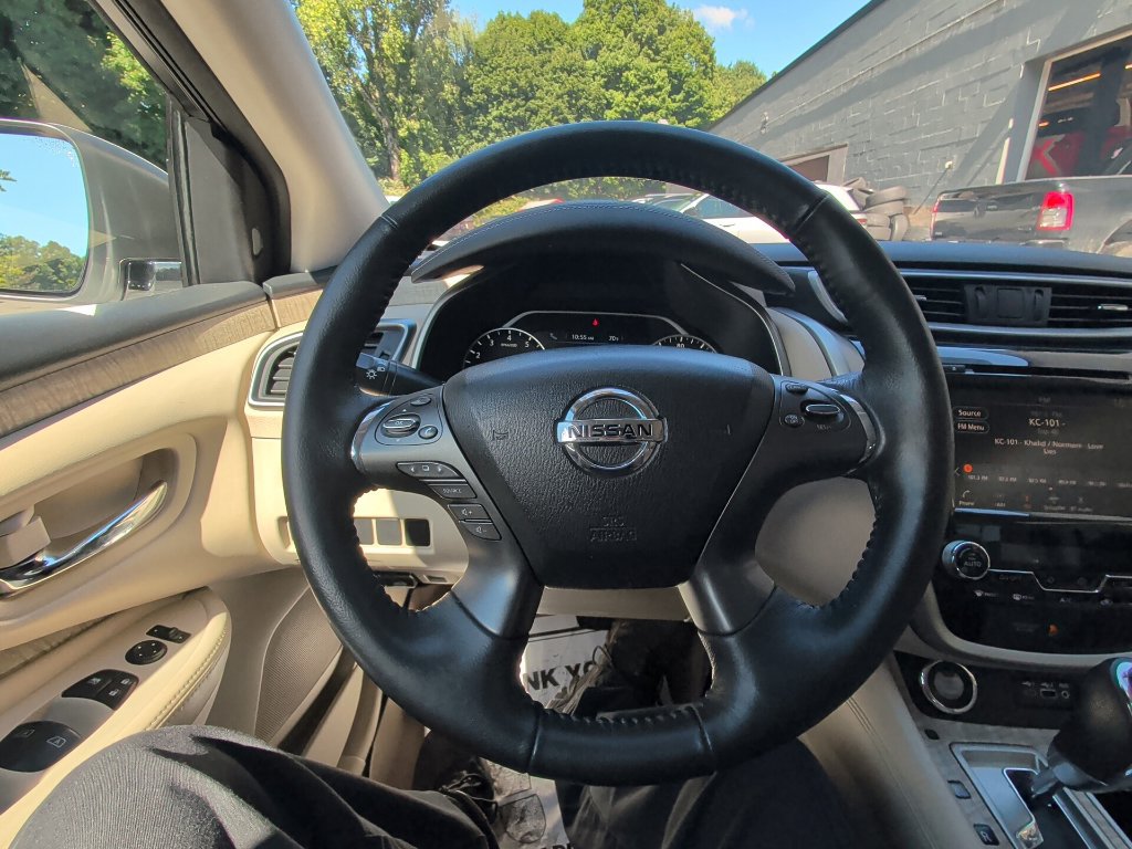 Used 2019 Nissan Murano SV AWD/4WD image 20