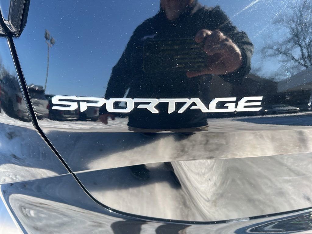 Certified 2023 Kia Sportage SX image 33