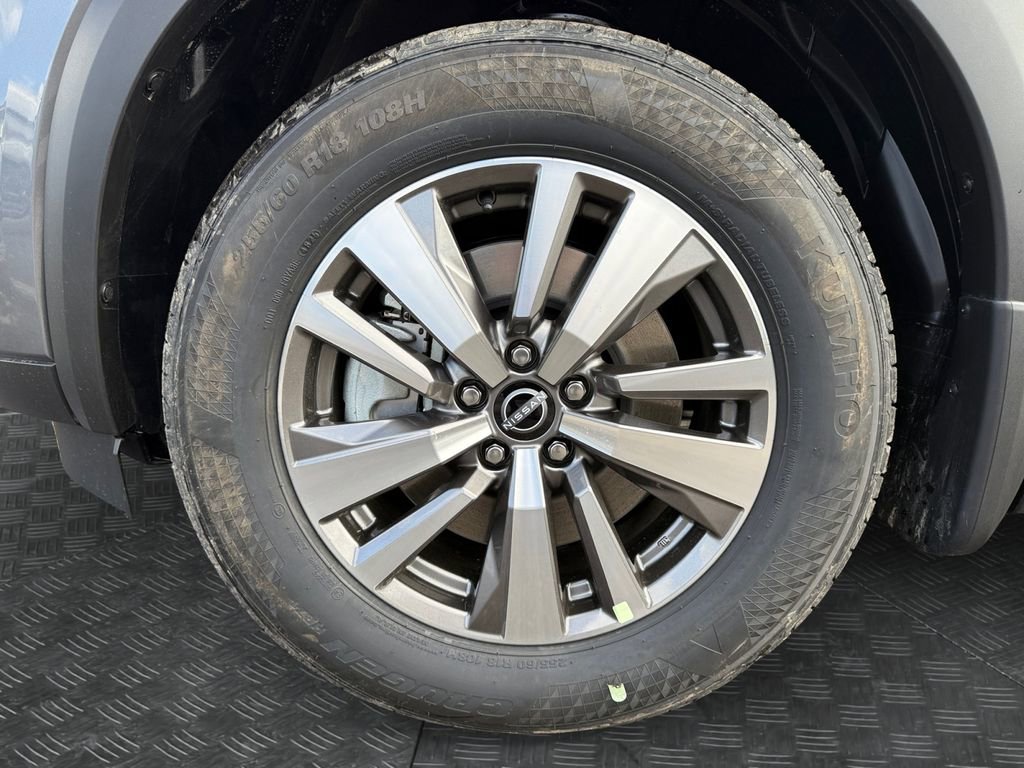 New 2026 Nissan Pathfinder SL image 20