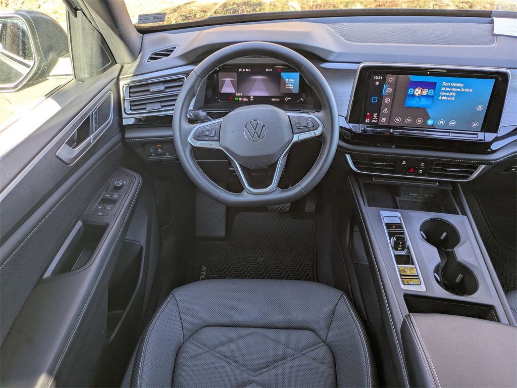 Used 2024 Volkswagen Atlas Cross Sport SE image 16