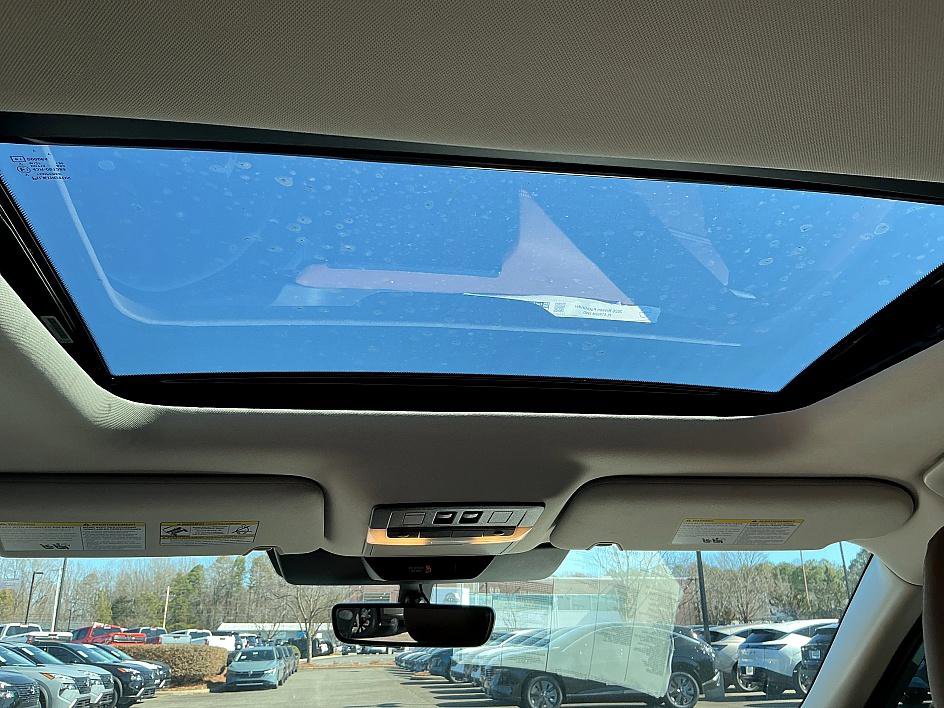 New 2026 Nissan Pathfinder Platinum image 24