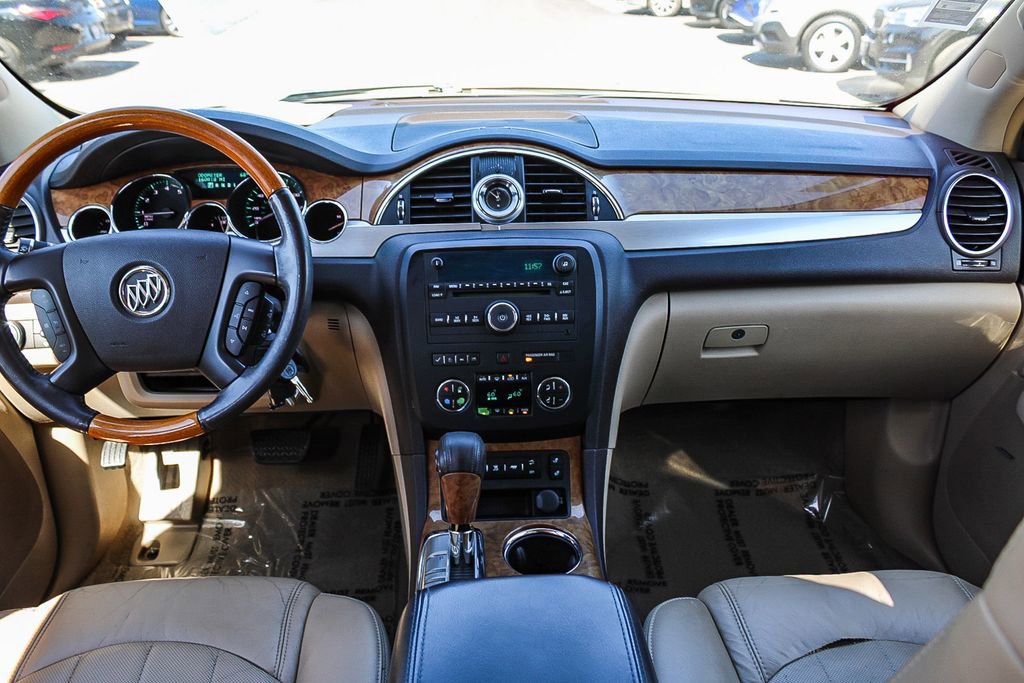 Used 2008 Buick Enclave CXL w/ Entertainment Package #1 FWD image 12
