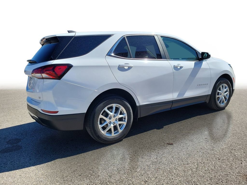 Used 2022 Chevrolet Equinox LT FWD image 4