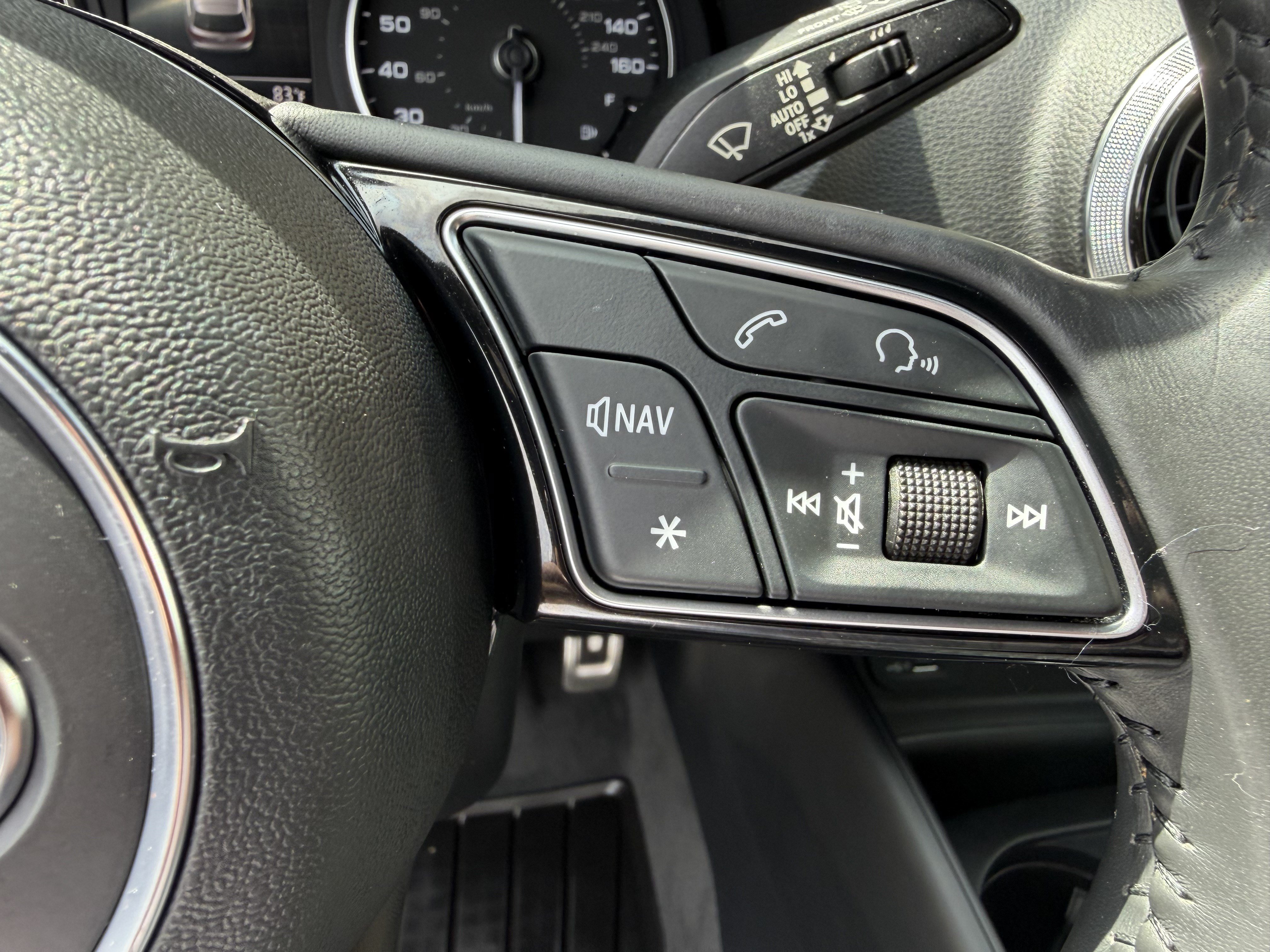 Used 2018 Audi A3 e-tron Premium w/ Sport Package FWD image 33
