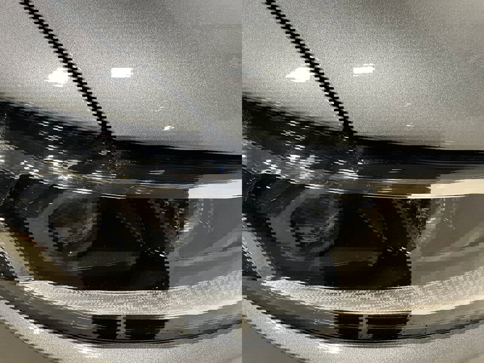 Used 2025 Cadillac XT6 Premium Luxury w/ Platinum Package AWD/4WD image 25