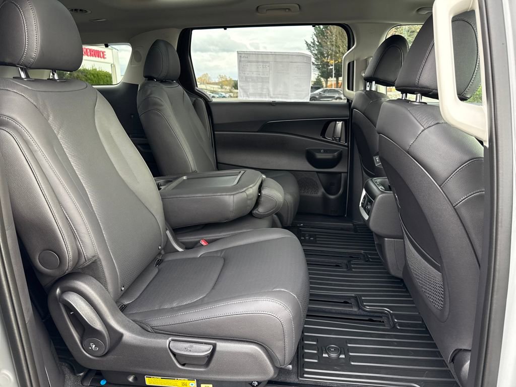 New 2026 Kia Carnival SX Prestige image 12