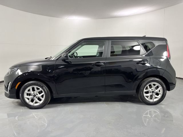 Used 2023 Kia Soul S FWD image 29