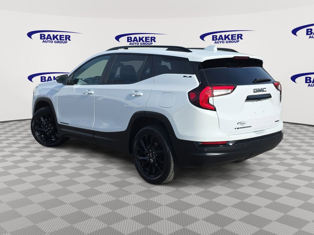Used 2024 GMC Terrain SLE w/ Driver Convenience Package AWD/4WD image 7