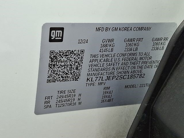 Used 2025 Chevrolet Trax RS w/ Sunroof Package FWD image 25