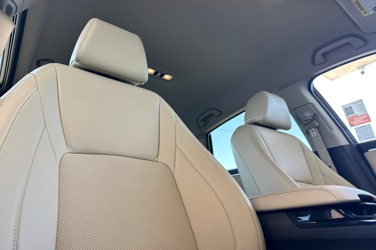 Used 2020 Honda Clarity Touring image 16
