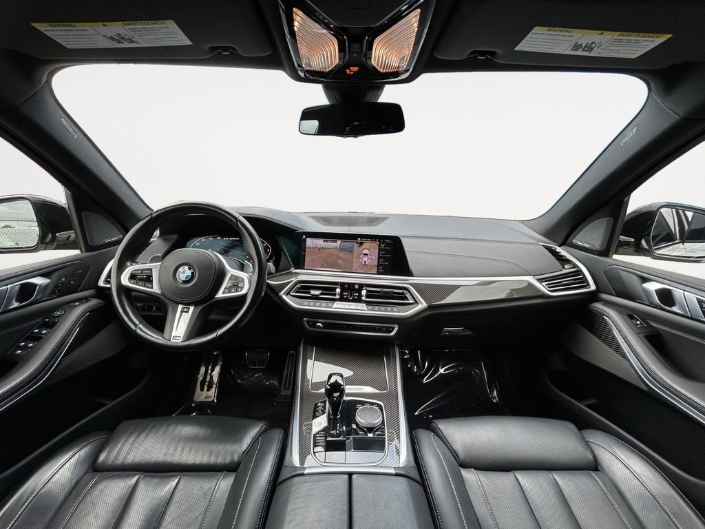 Used 2022 BMW X5 M50i w/ Premium Package image 13