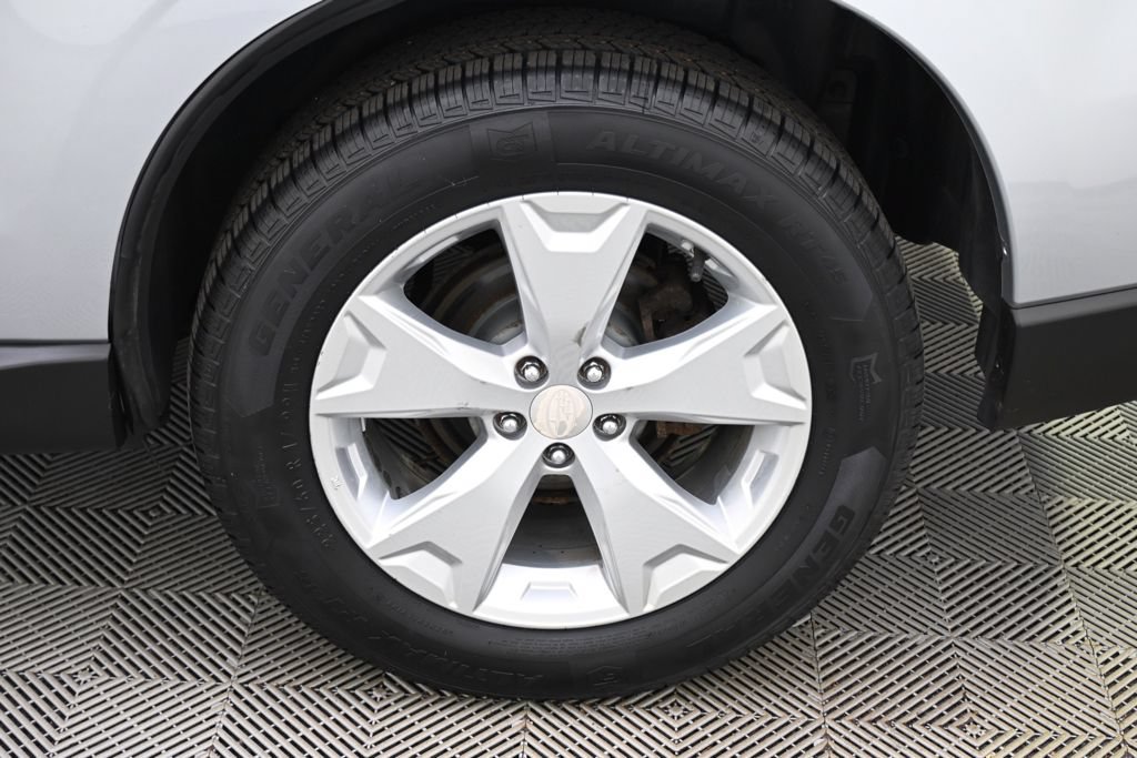 Used 2015 Subaru Forester 2.5i w/ Alloy Wheel Package AWD/4WD image 20