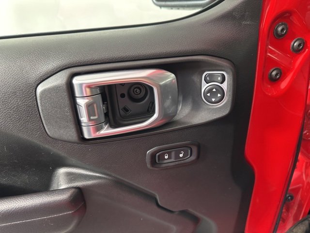 Used 2018 Jeep Wrangler Unlimited Sport S image 7