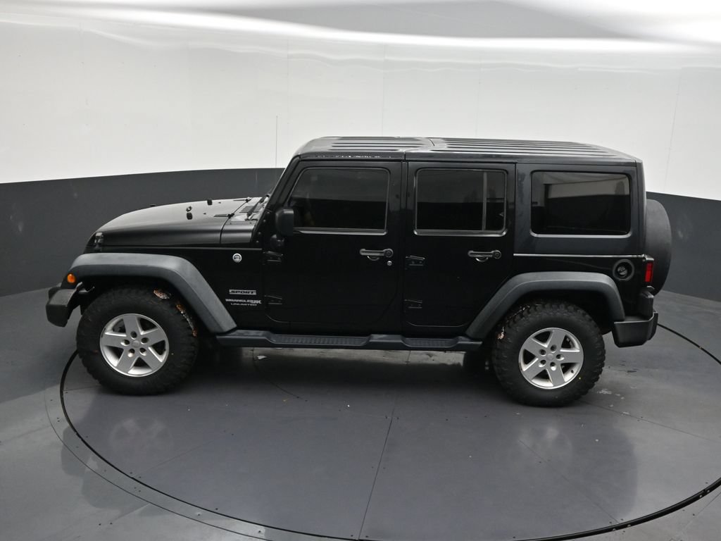 Used 2018 Jeep Wrangler Unlimited Sport S AWD/4WD image 16