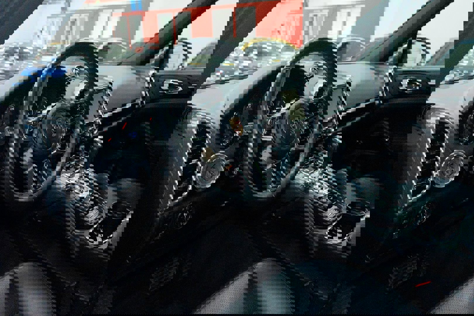 Used 2016 Porsche Cayenne image 21