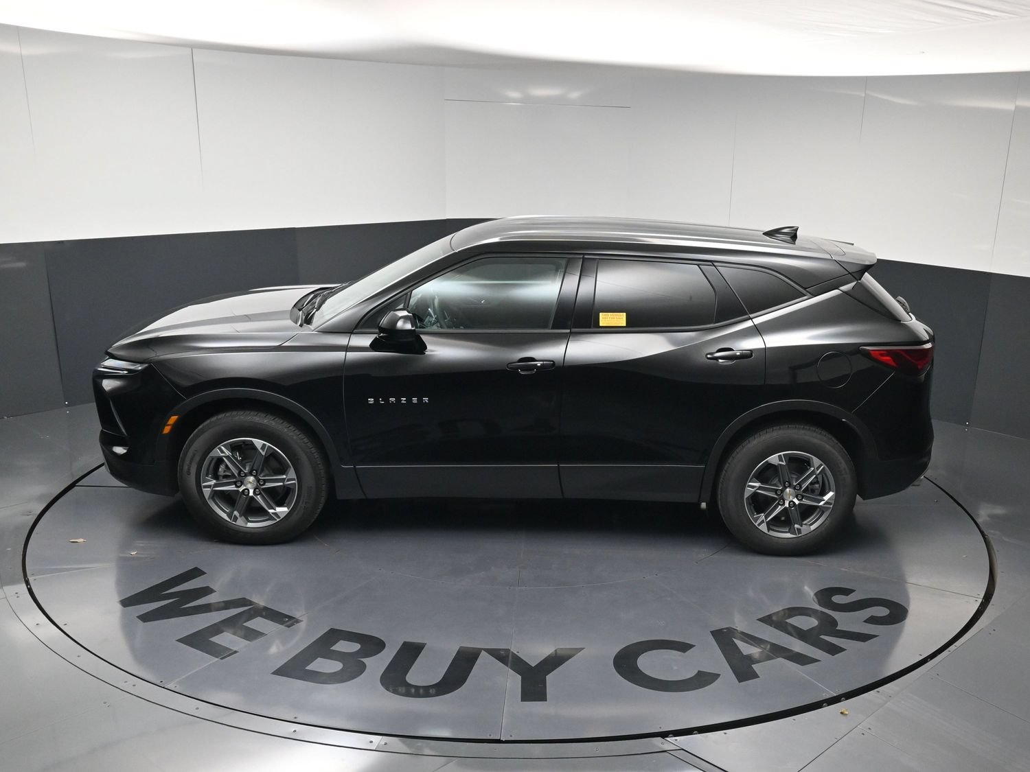 Used 2026 Chevrolet Blazer LT FWD image 29
