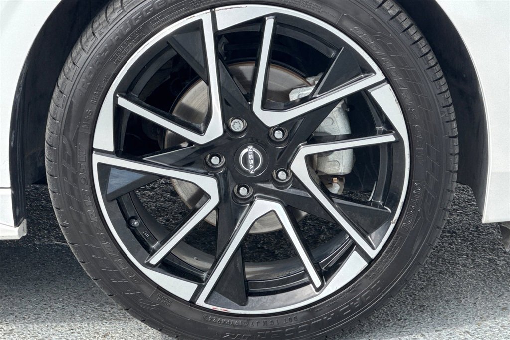 Certified 2024 Nissan Sentra SR image 26