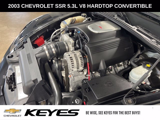 Used 2003 Chevrolet SSR w/ Preferred Equipment Group RWD image 36