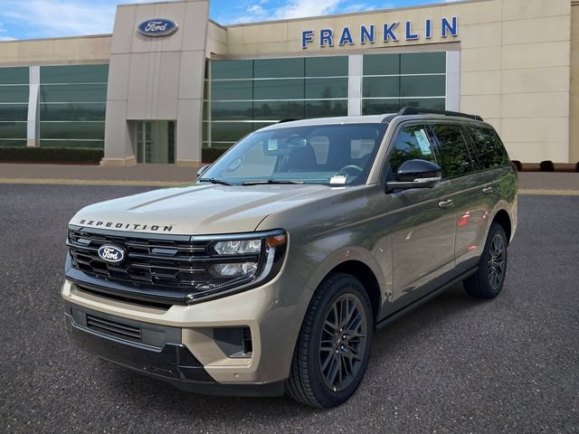 New 2027 Ford Expedition Platinum w/ Stealth Appearance Package AWD/4WD image 3