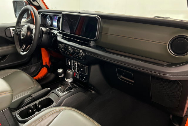 Used 2025 Jeep Gladiator Mojave image 23