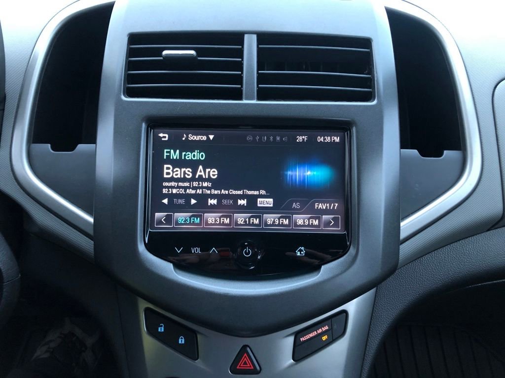 Used 2015 Chevrolet Sonic LT image 18