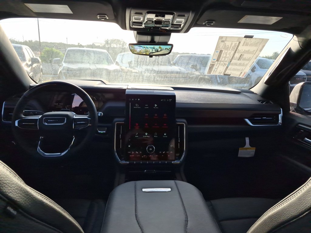 New 2026 GMC Yukon Denali w/ Denali Reserve Package AWD/4WD image 29