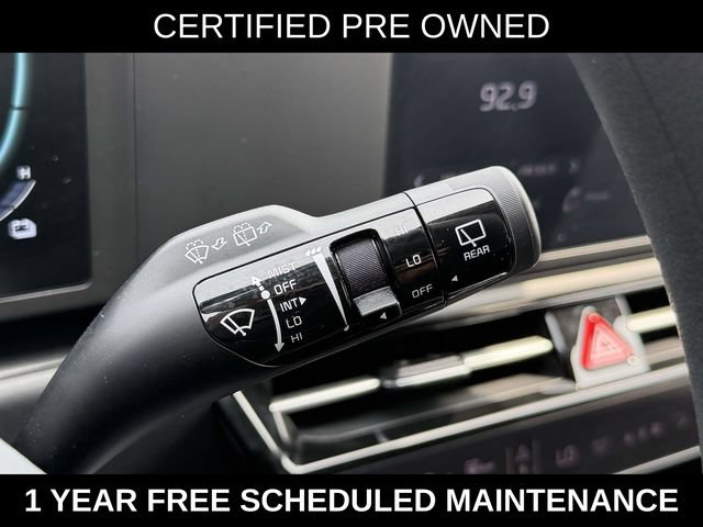 Used 2025 Kia Niro LX FWD image 26