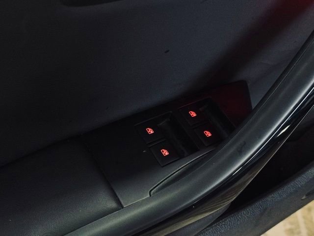 Used 2017 Buick Cascada Premium image 18