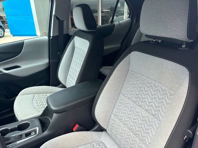 Used 2024 Chevrolet Equinox LS w/ LS Convenience Package FWD image 18