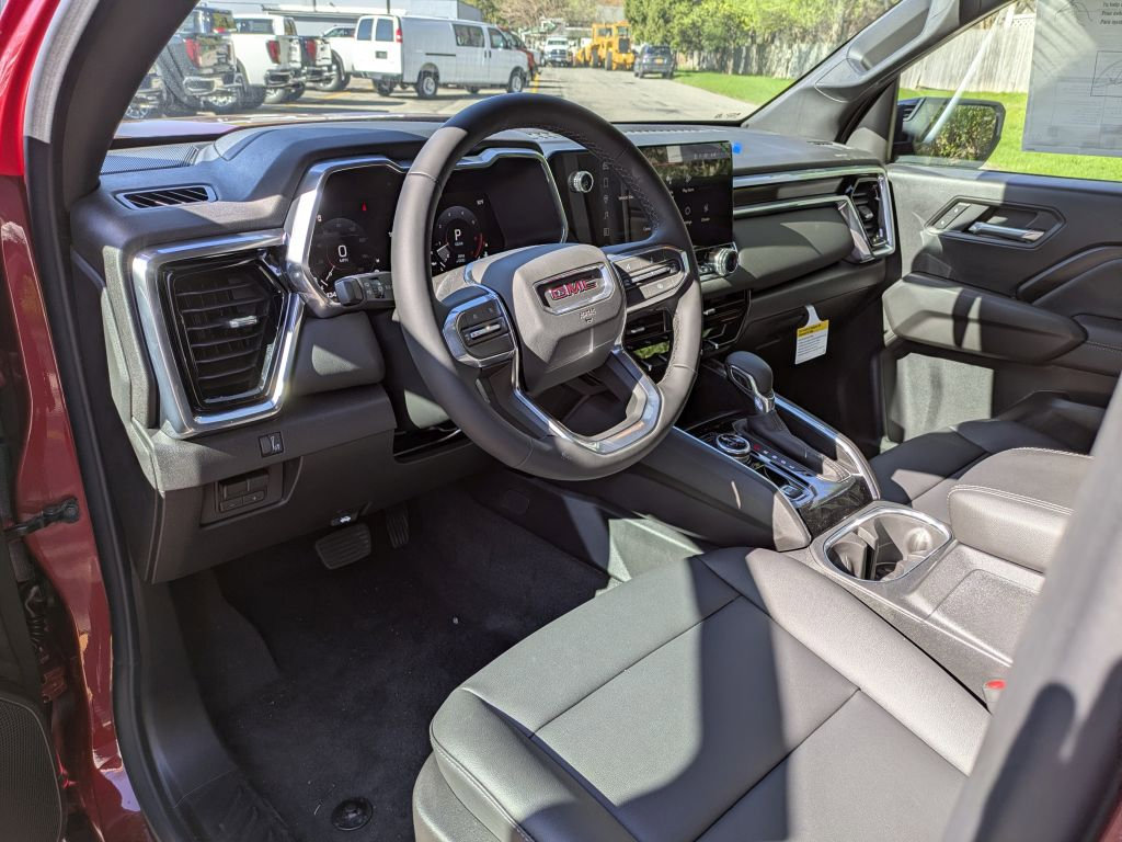 New 2026 GMC Canyon Elevation w/ Convenience Package AWD/4WD image 11