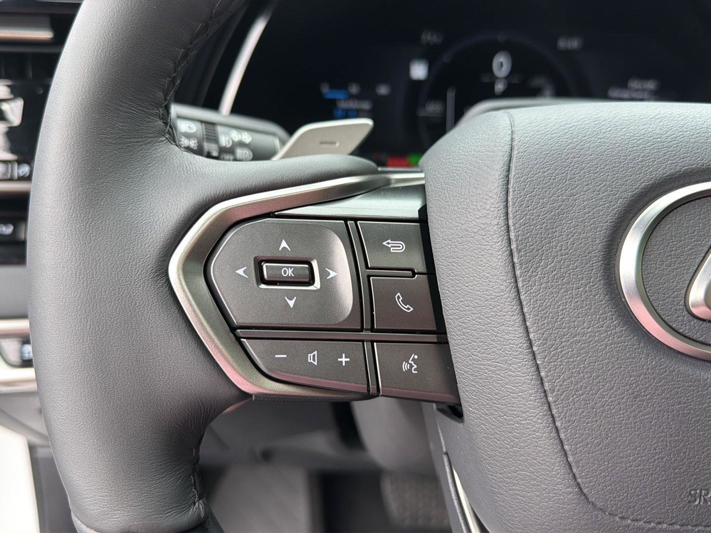 Certified 2026 Lexus RX 350h w/ Convenience Package AWD/4WD image 21