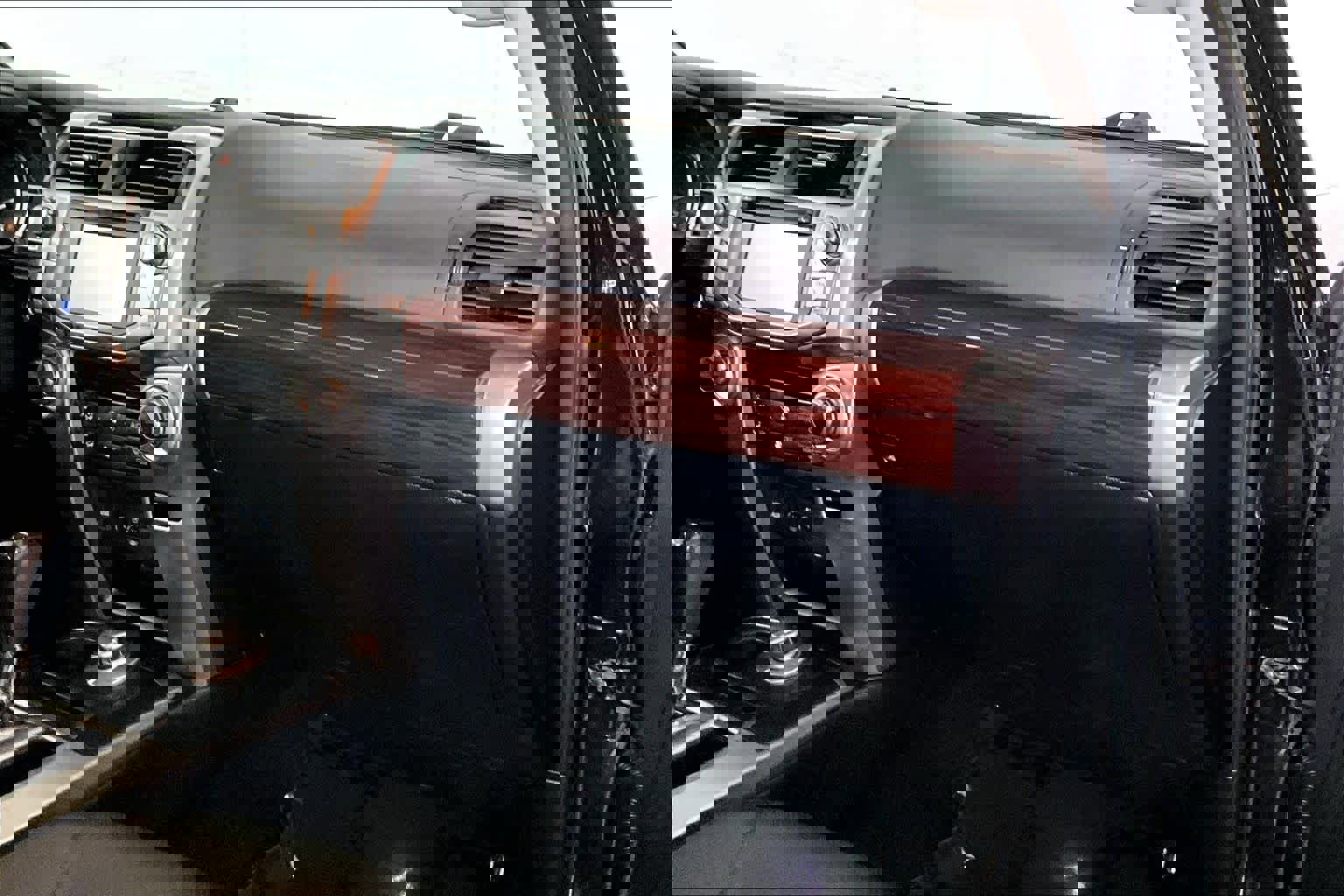 Used 2019 Toyota 4Runner Limited AWD/4WD image 19