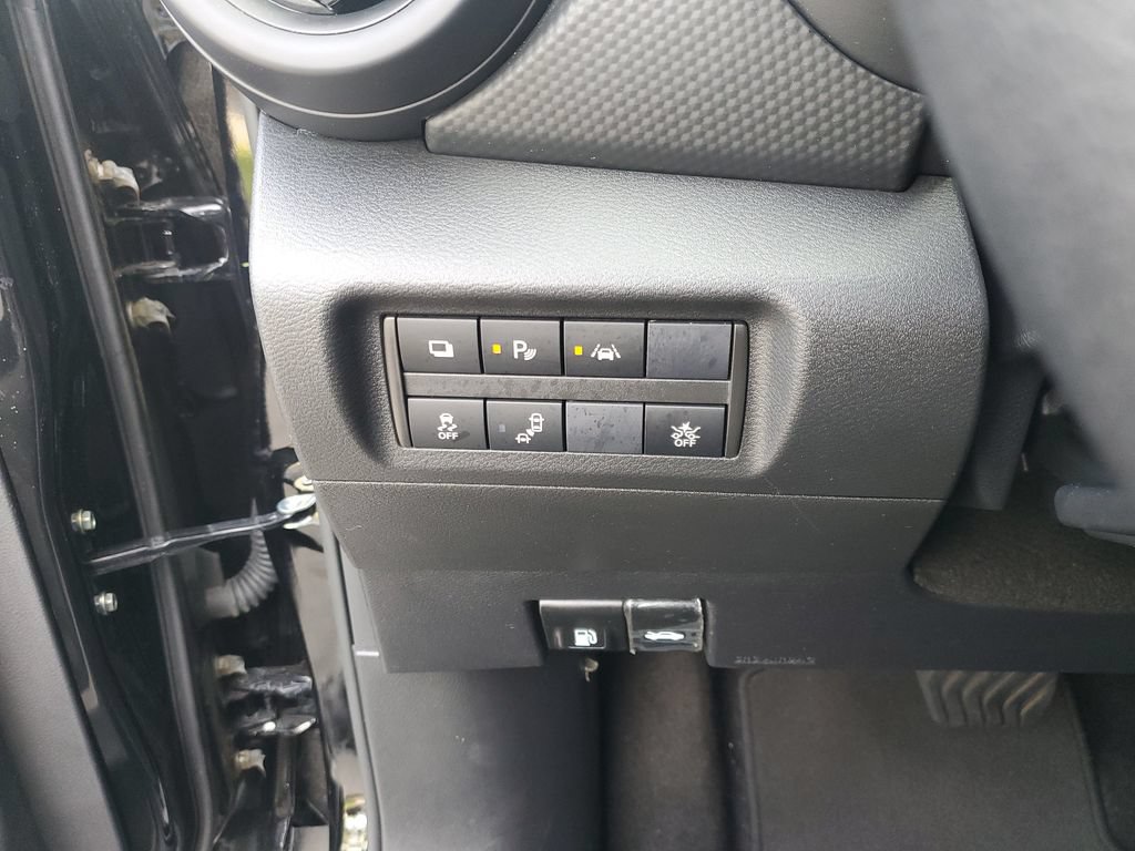 Certified 2025 Nissan Kicks Play S FWD image 22