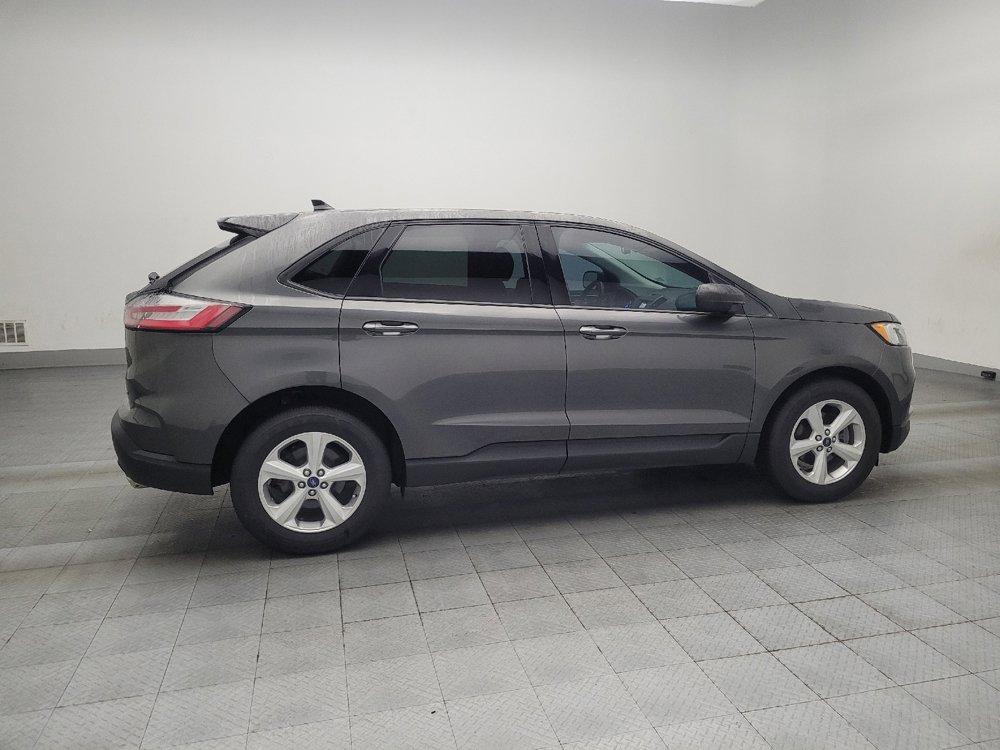 Used 2019 Ford Edge SE image 10