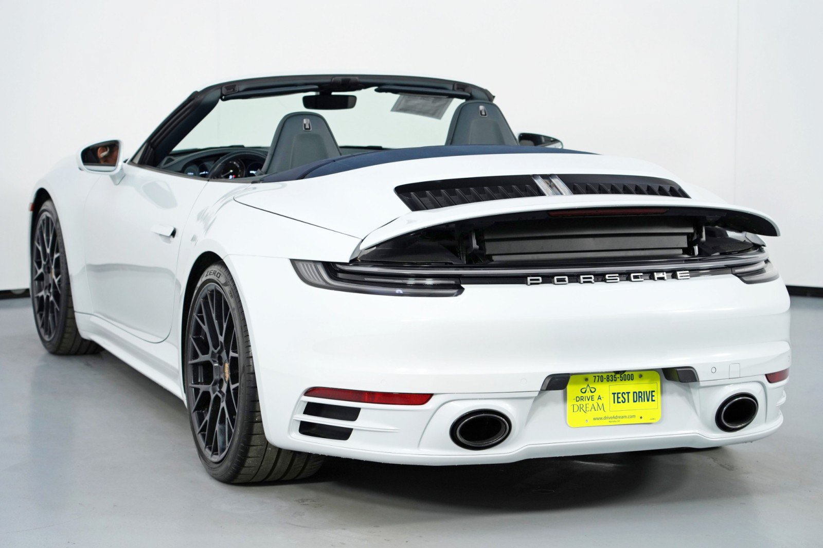 Used 2022 Porsche 911 Carrera image 44