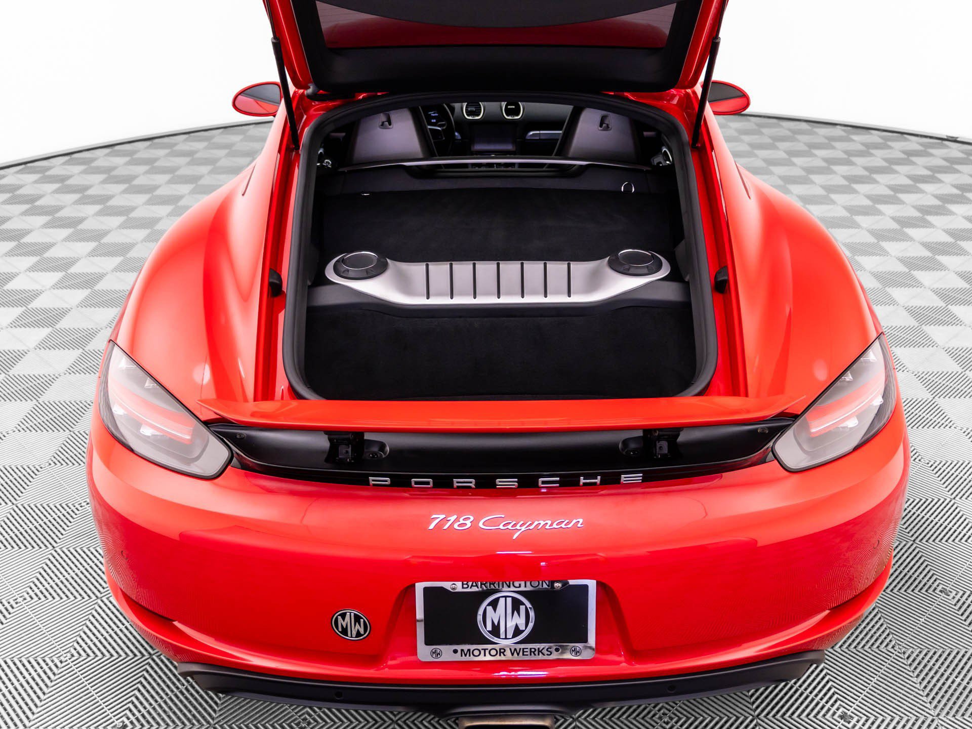 Used 2024 Porsche 718 Cayman RWD image 32