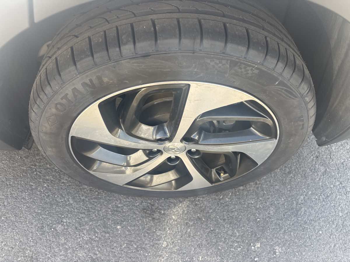 Used 2018 Hyundai Tucson Value w/ Cargo Package FWD image 20