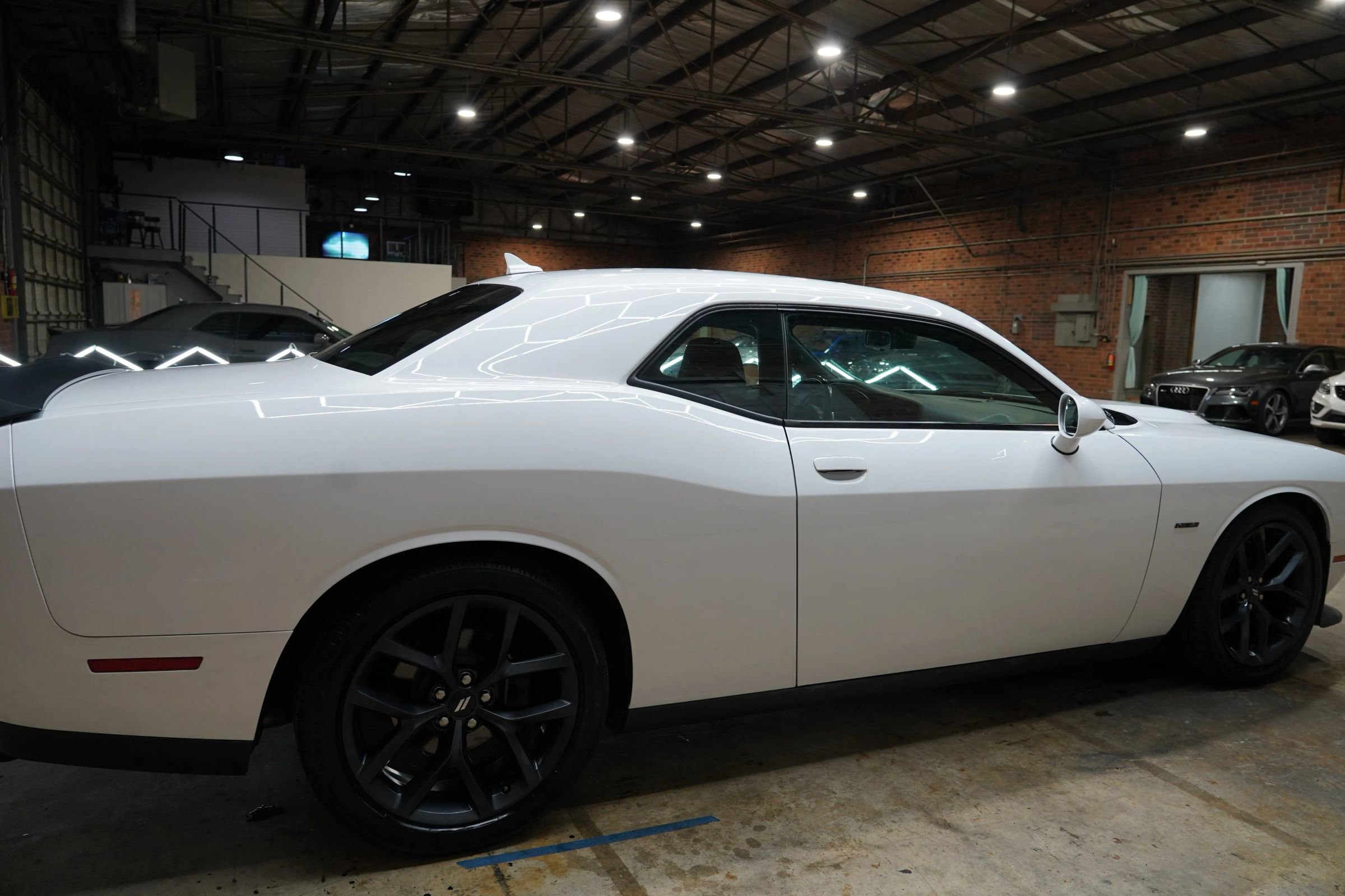 Used 2019 Dodge Challenger R/T w/ Blacktop Package image 21