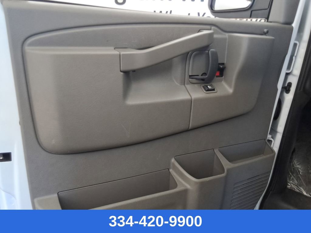 Used 2024 Chevrolet Express 3500 LT w/ LT Preferred Equipment Group image 17