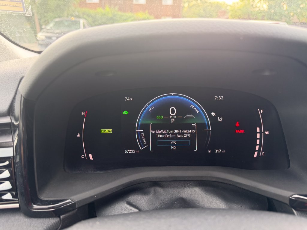 Used 2025 Toyota Camry LE FWD image 17