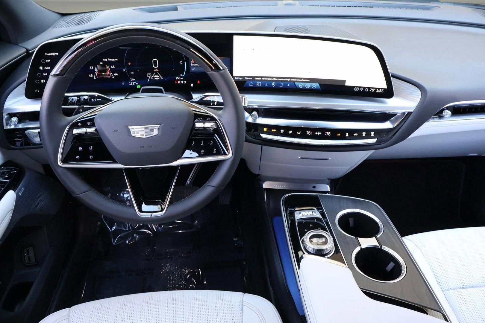 Certified 2023 Cadillac Lyriq 2WD image 14