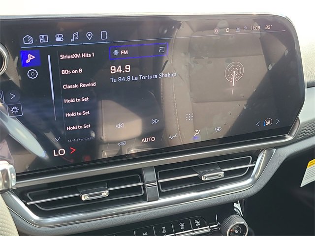 New 2026 Chevrolet Equinox EV LT image 31