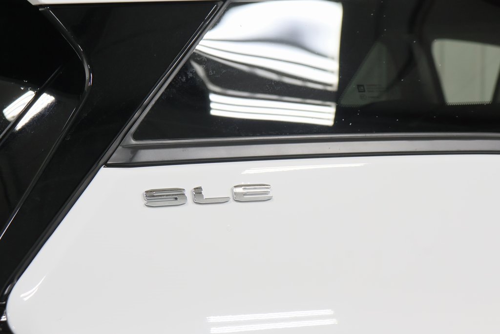 Used 2024 GMC Terrain SLE image 33