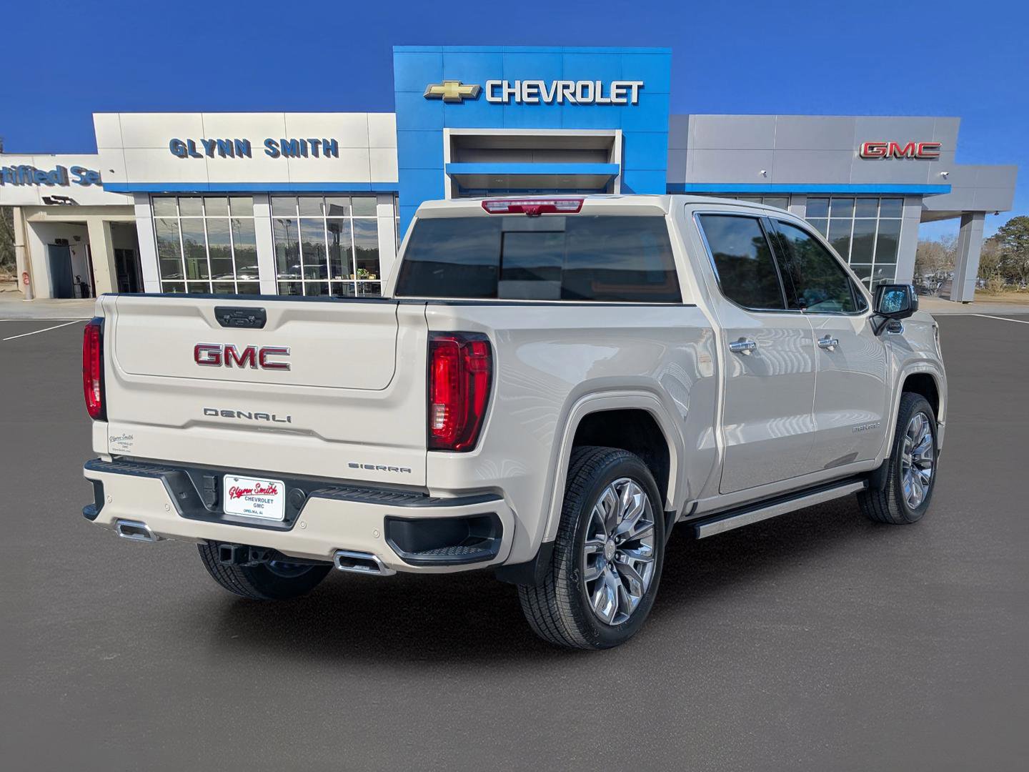 New 2026 GMC Sierra 1500 Denali w/ Denali Reserve Package image 8